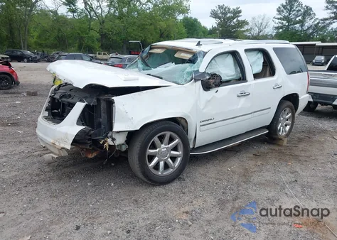 2010 GMC Yukon Denali из США, поврежденный, VIN 1GKUCEEF3AR135865